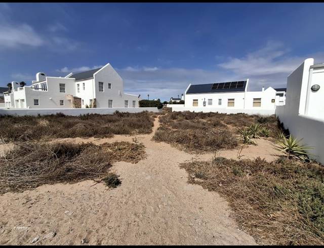 LAND FOR SALE IN LAMPIESBAAI